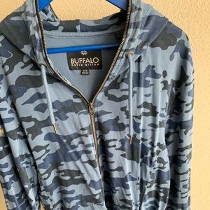 Buffalo XL Zip up